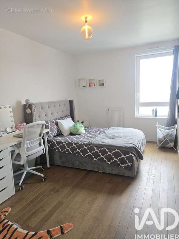 Photo 3 - Appartement à CLICHY