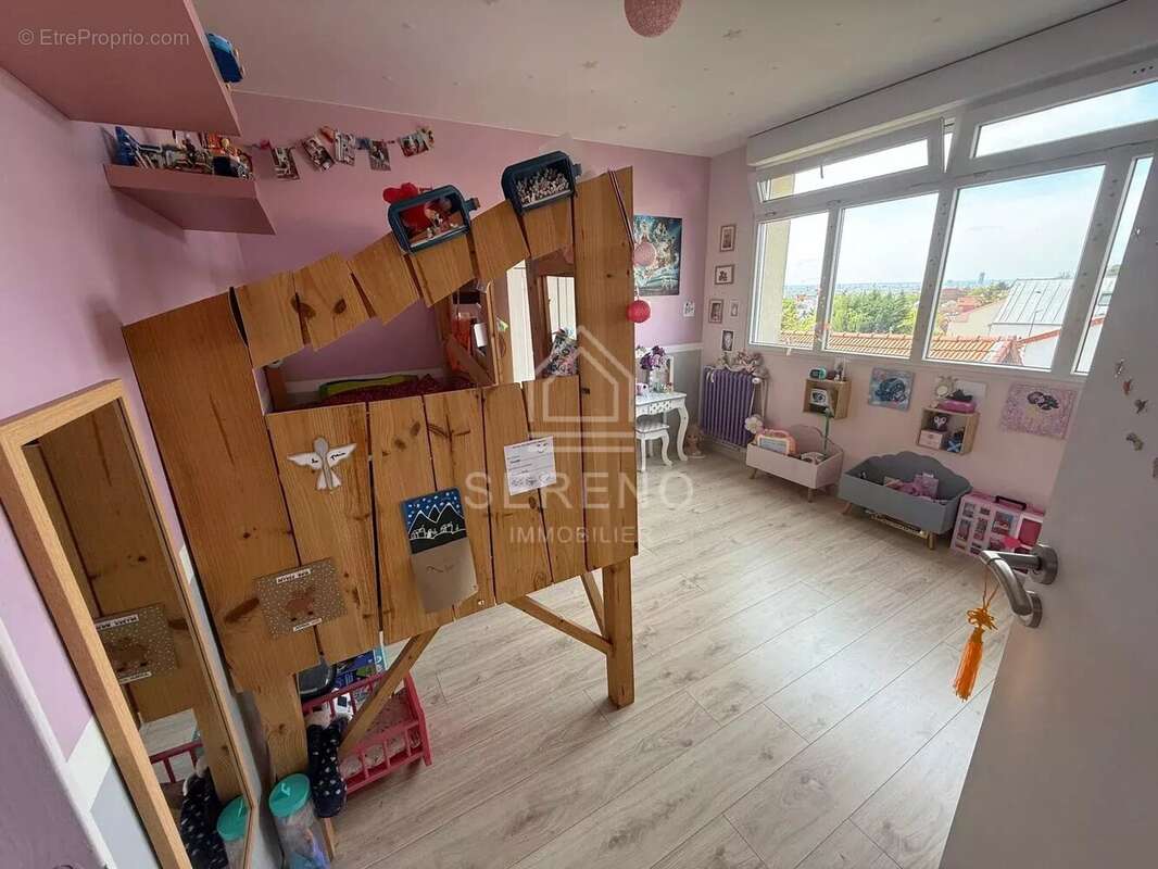 Maison à FONTENAY-SOUS-BOIS