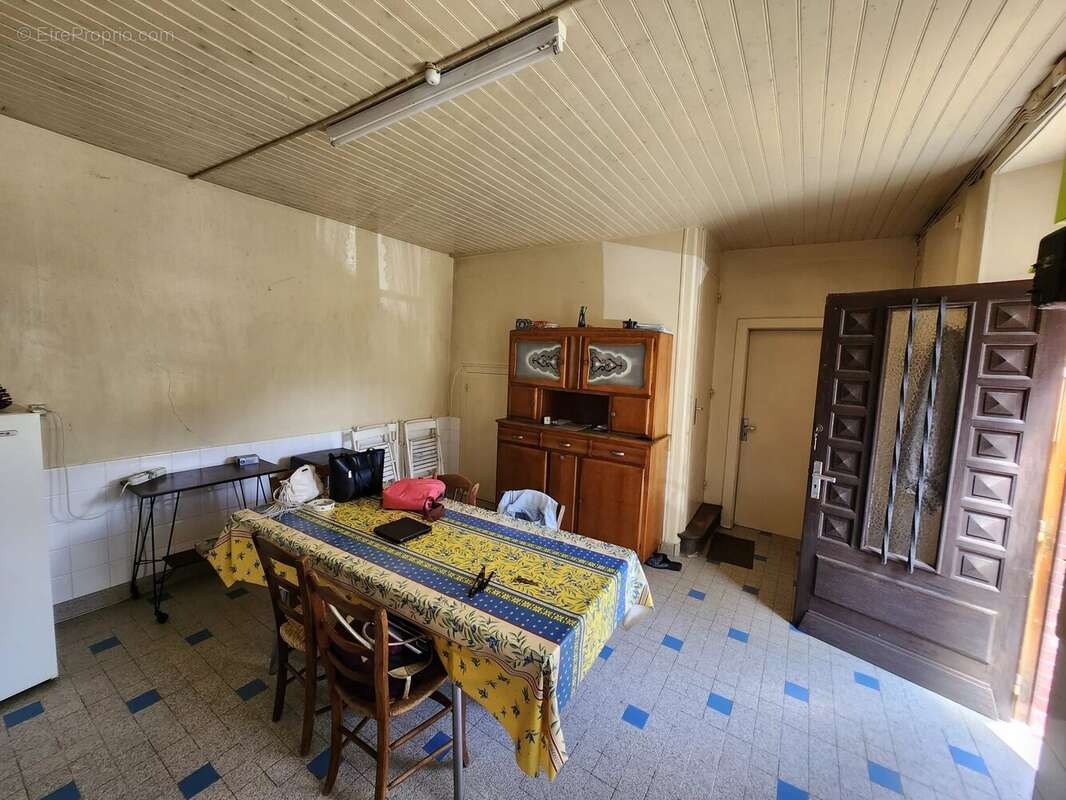 Maison à CHAILLAC-SUR-VIENNE