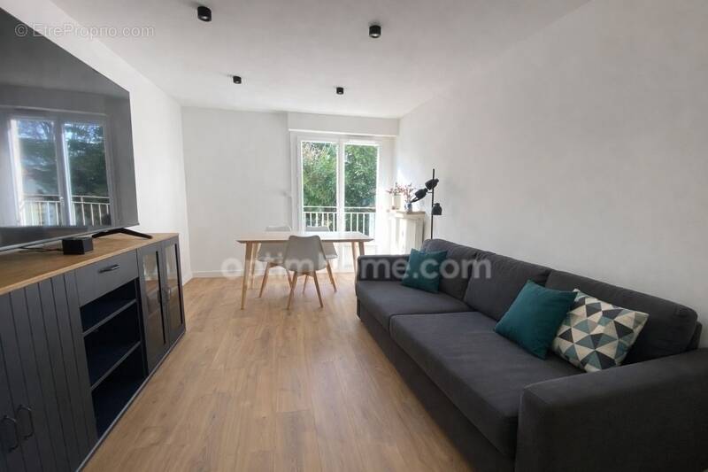 Appartement à SAINT-APOLLINAIRE