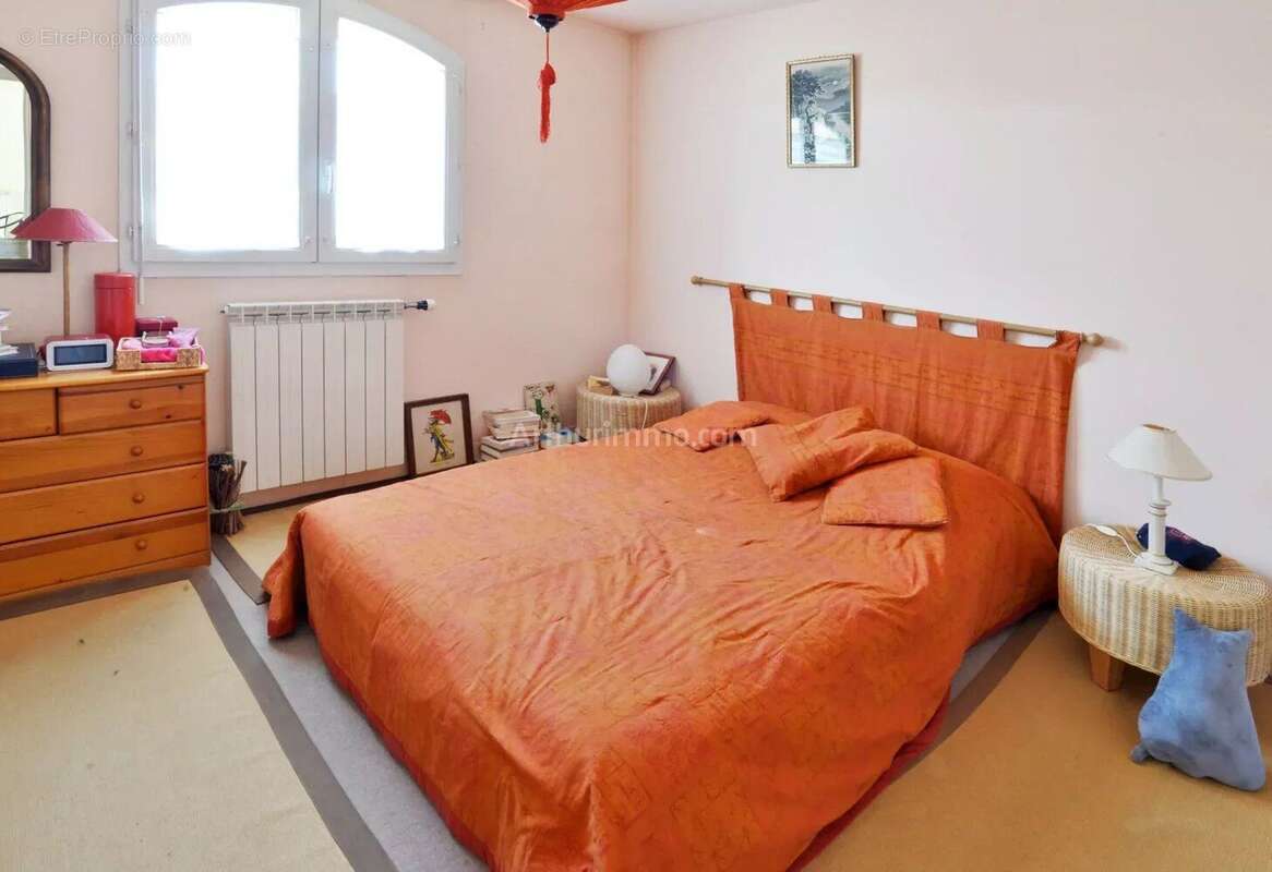 Maison à LE PERREUX-SUR-MARNE