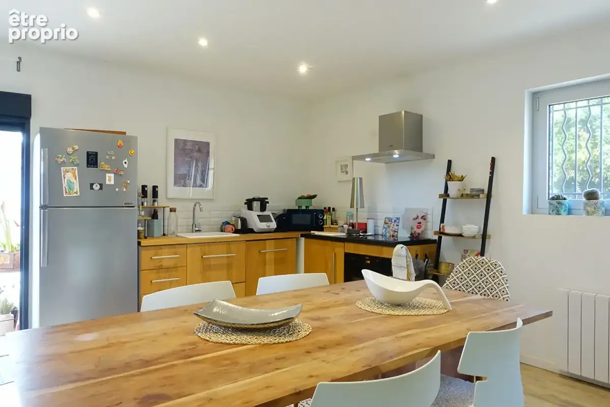 Villa T6 avec 2 appartements sur les hauteurs du Logis-Neuf - photo 10