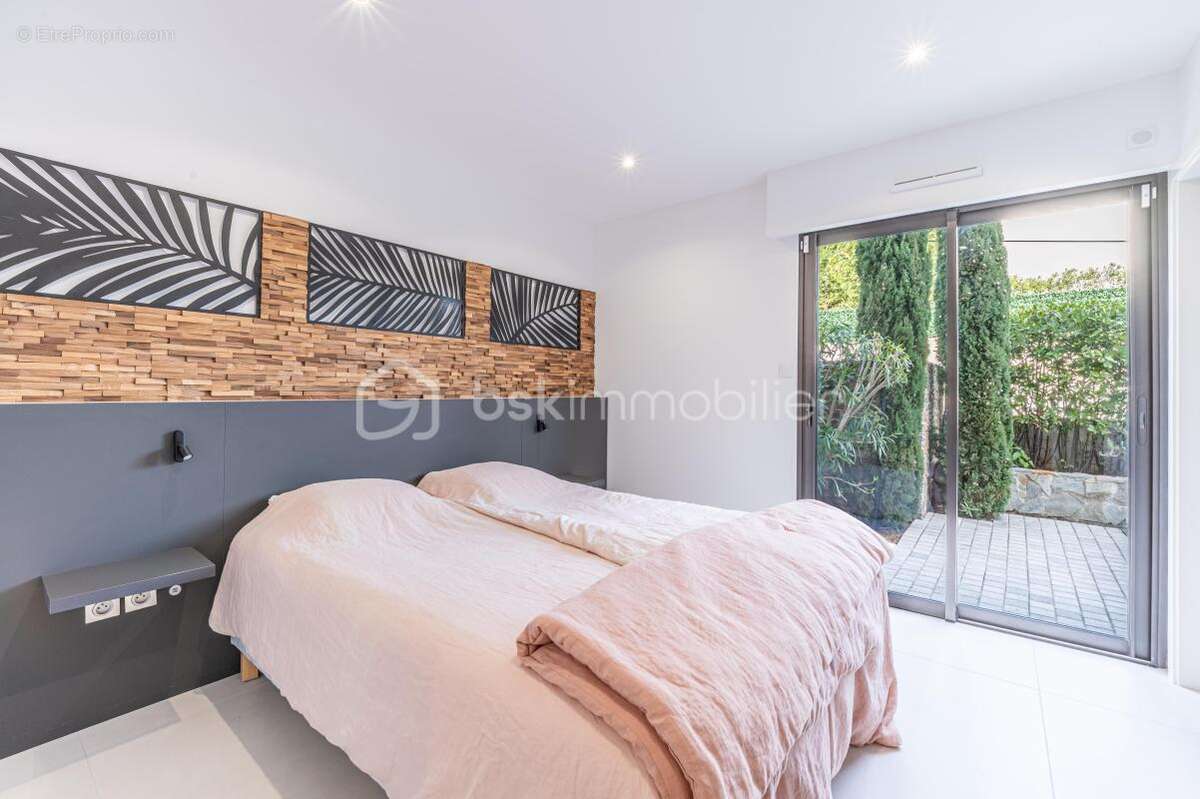 Magnifique T4 type Villa sur le toit / Vue mer / Terrasse + solarium 150 m² - photo 10