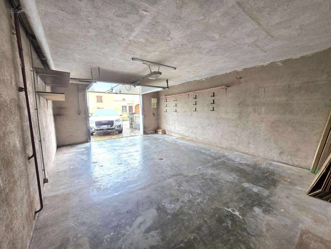 Appartement à ROYE