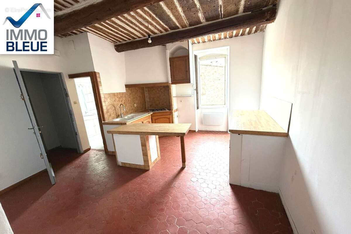 Appartement à ROGNAC