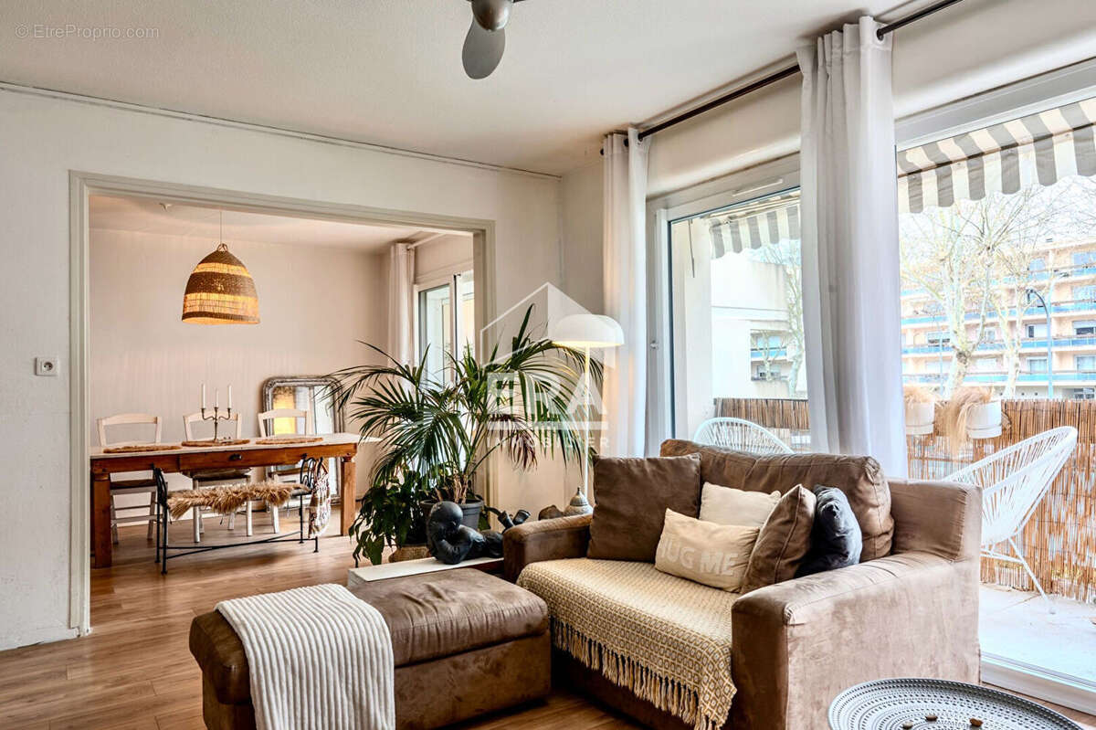 Appartement à RAMONVILLE-SAINT-AGNE