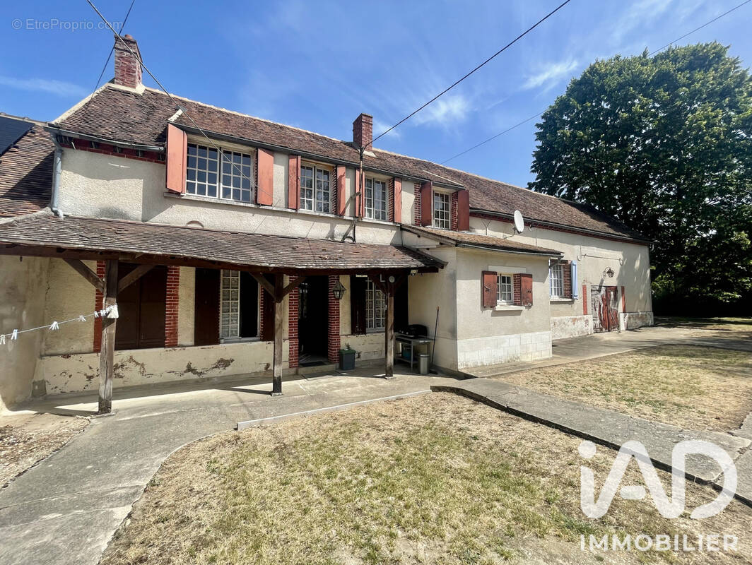 Photo 1 - Maison à SOUCY