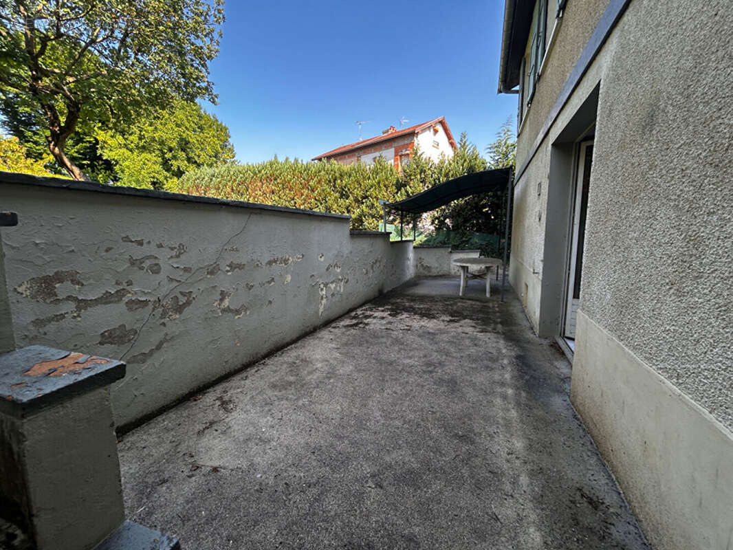 Maison à BROUSSEVAL