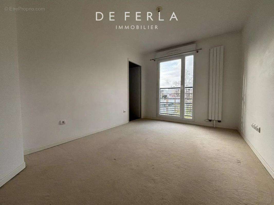 Appartement à MONTROUGE