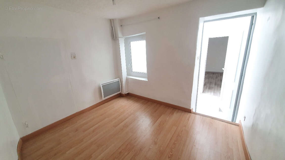 Appartement à SAINT-AFFRIQUE