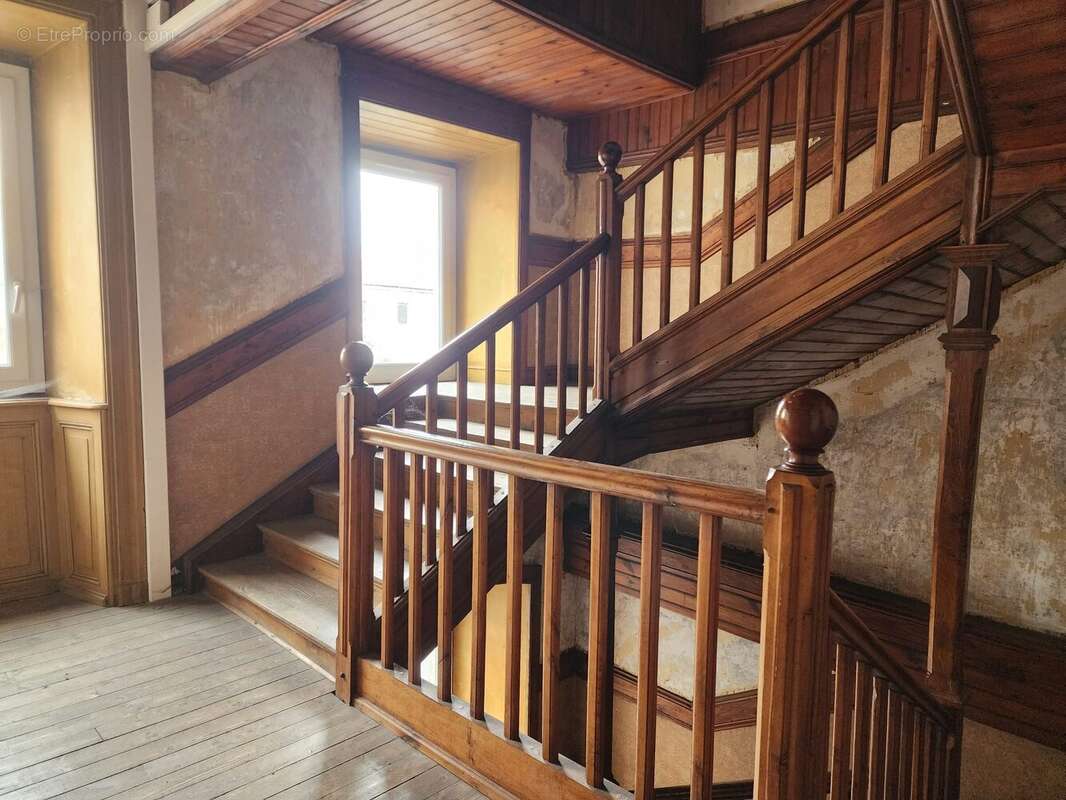 Appartement à MONTFAUCON-EN-VELAY