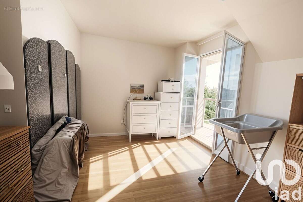 Photo 9 - Appartement à SAINT-GERMAIN-LES-CORBEIL