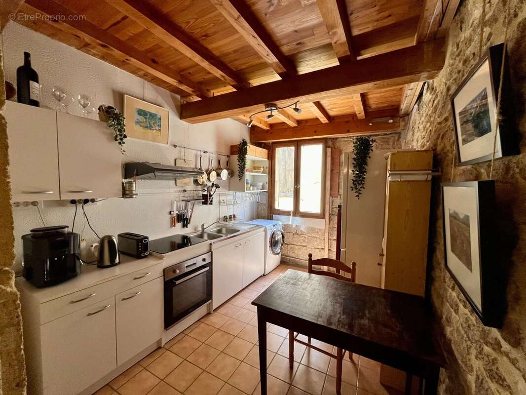 Maison de village en pierre – 101 m² – cœur de Remoulins - photo 14
