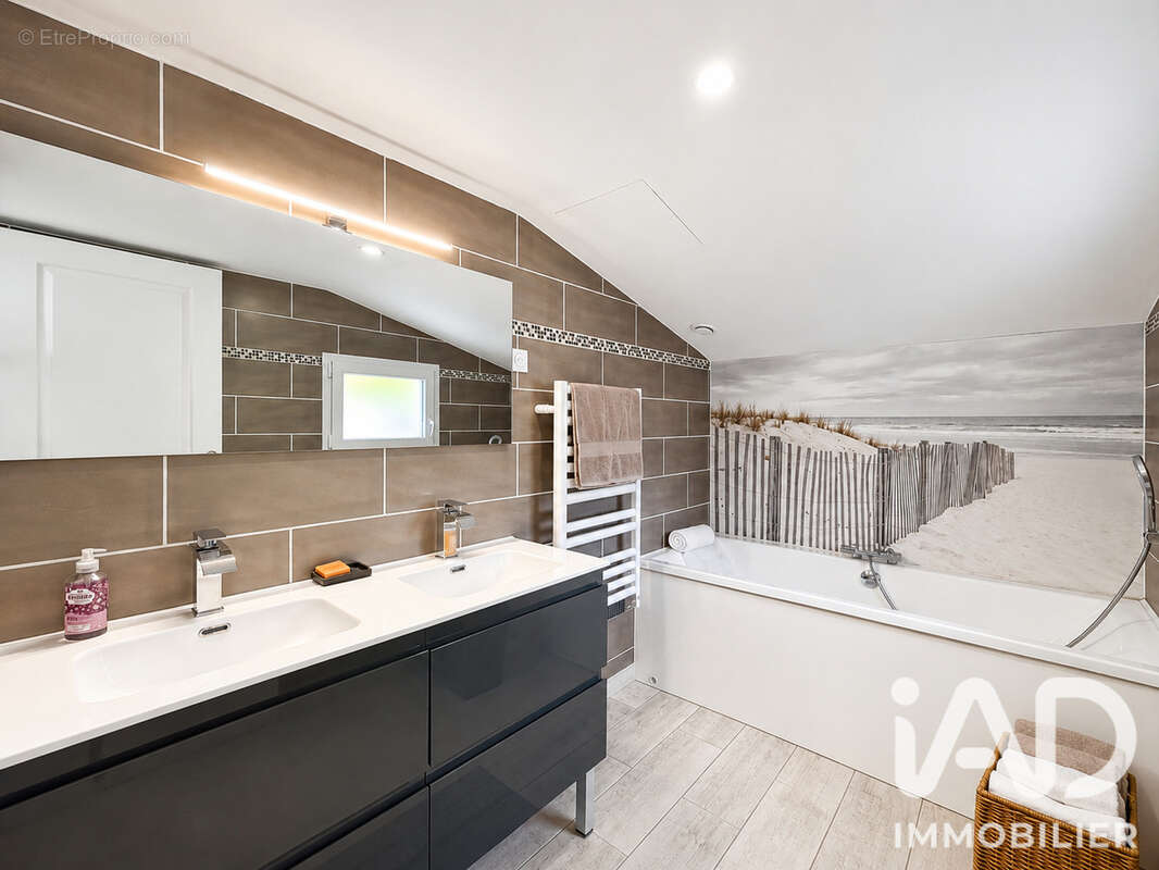 Maison 97 m² à Cinqueux  - photo 8