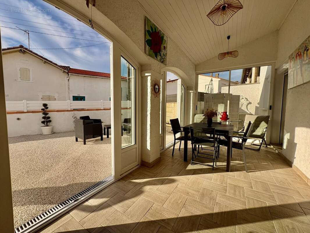 Maison à SAINT-GEORGES-DE-DIDONNE