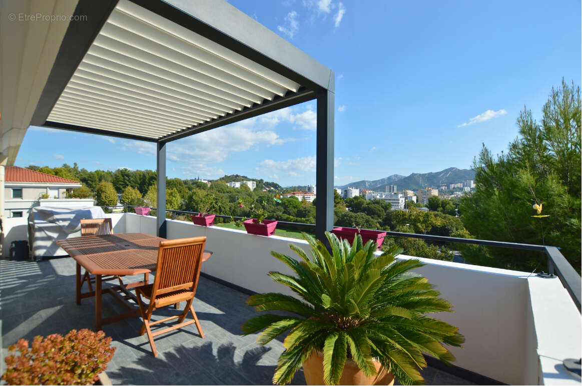 Appartement à MARSEILLE-12E