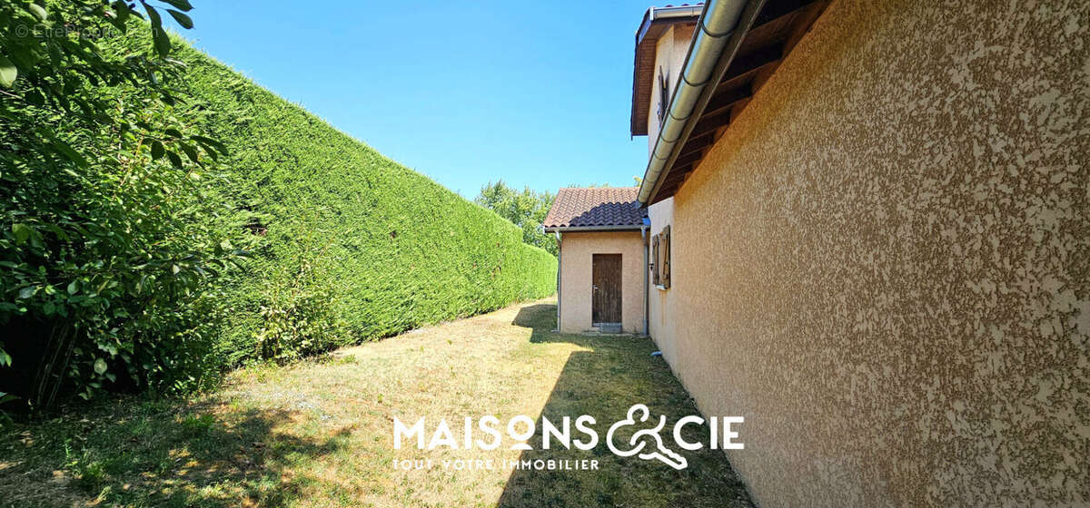Maison Sainte Julie 4 pièce(s) 121 m2 - photo 4