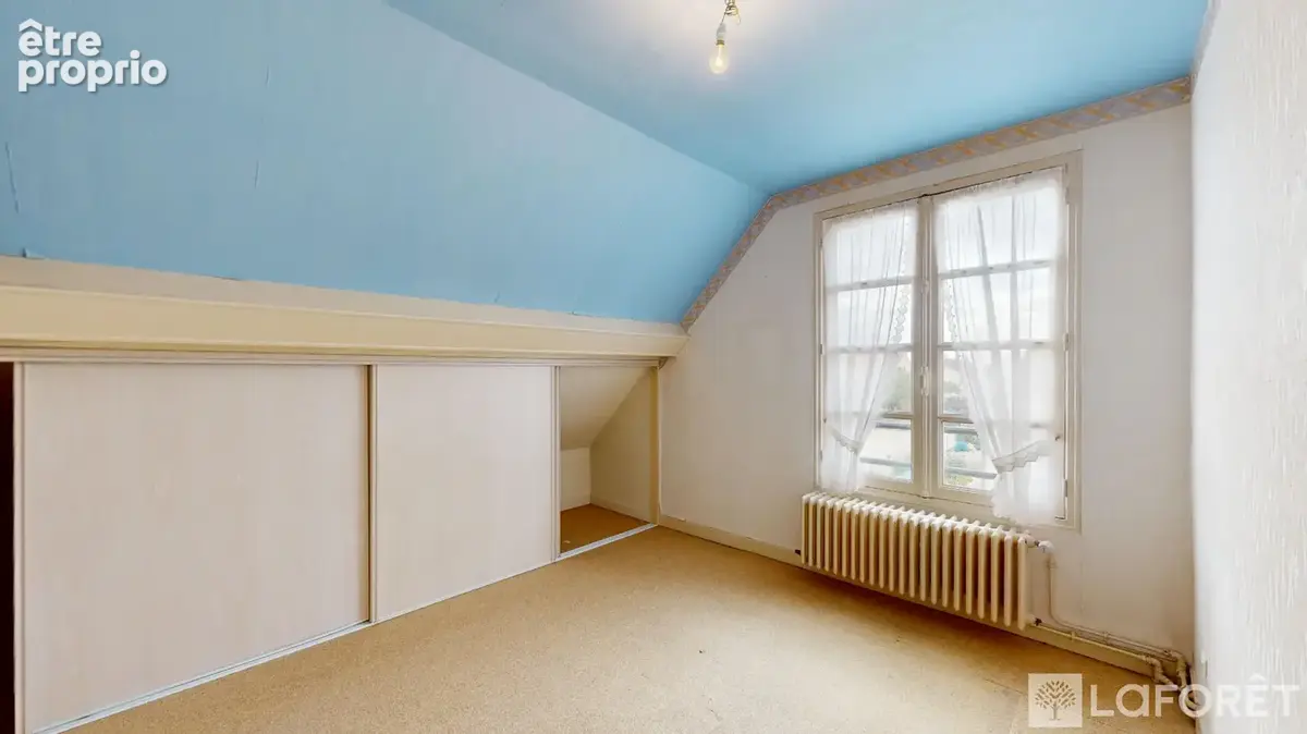 Maison 5 pièces à YZEURE - photo 9