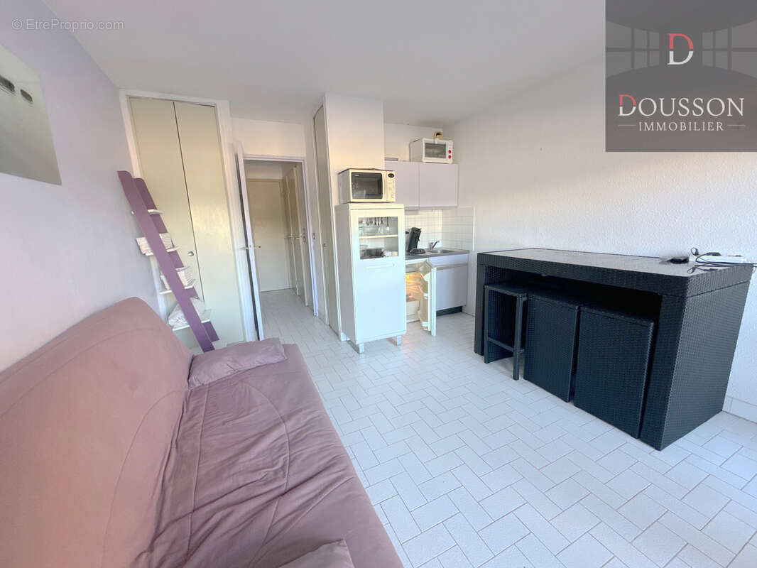 À vendre   studio cabine   quai d’honneur - photo 3