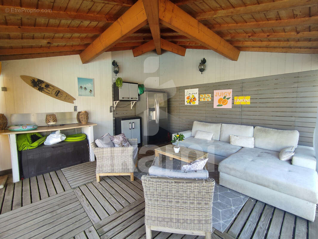 Maison à SAINT-MARCEL-LES-VALENCE