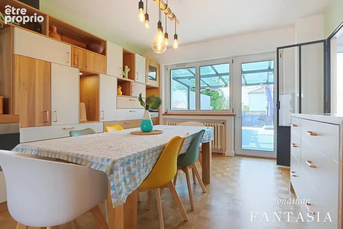 LA MAXE – Maison familiale de 230 m² au sol avec piscine chauffée et généreux espaces extérieurs - photo 32