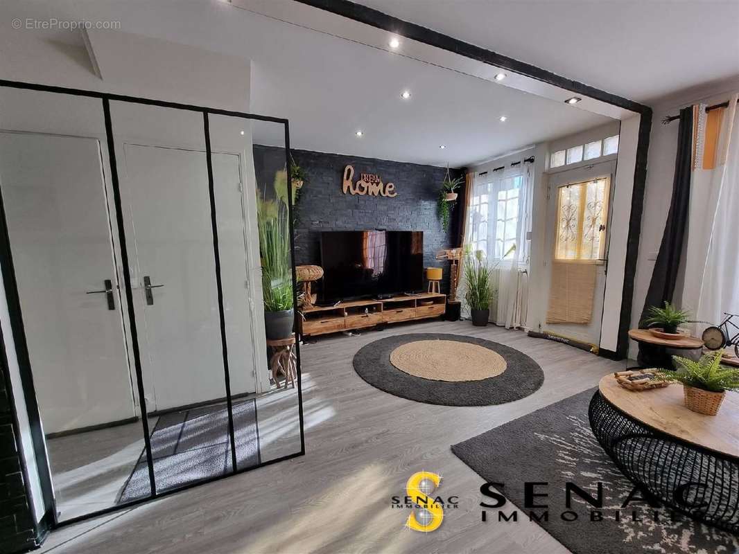 Maison à SAINT-PRIX