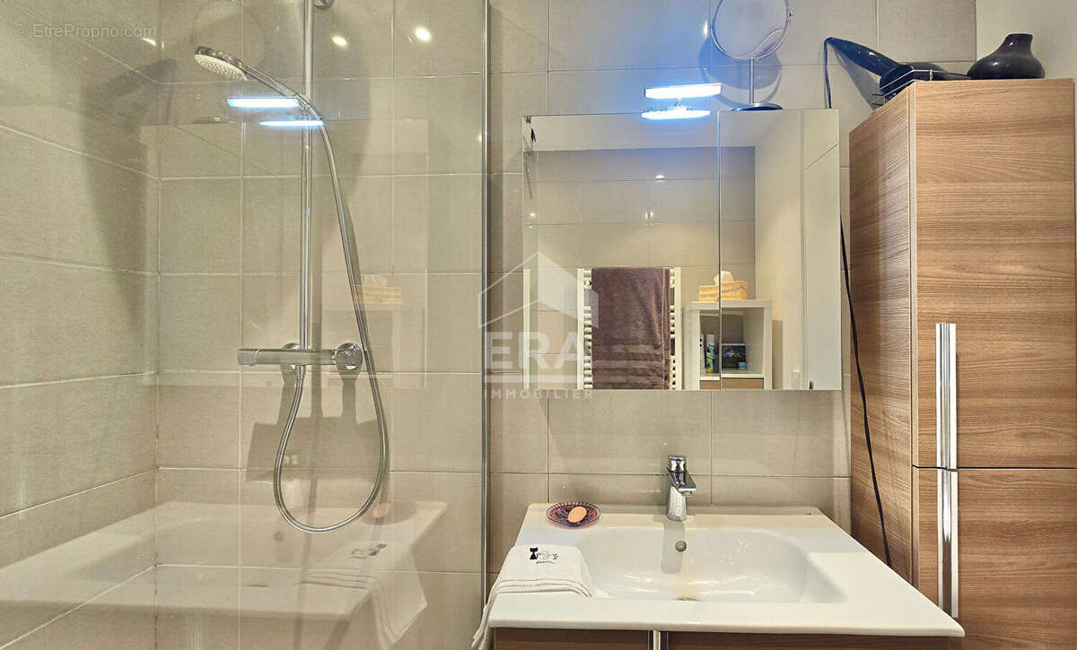 Appartement à THIAIS
