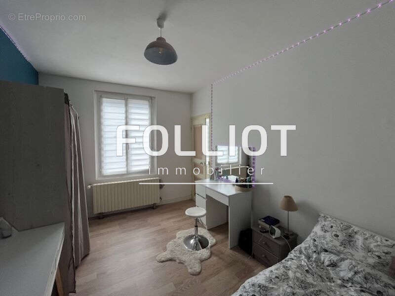 Maison à SAINT-SEVER-CALVADOS