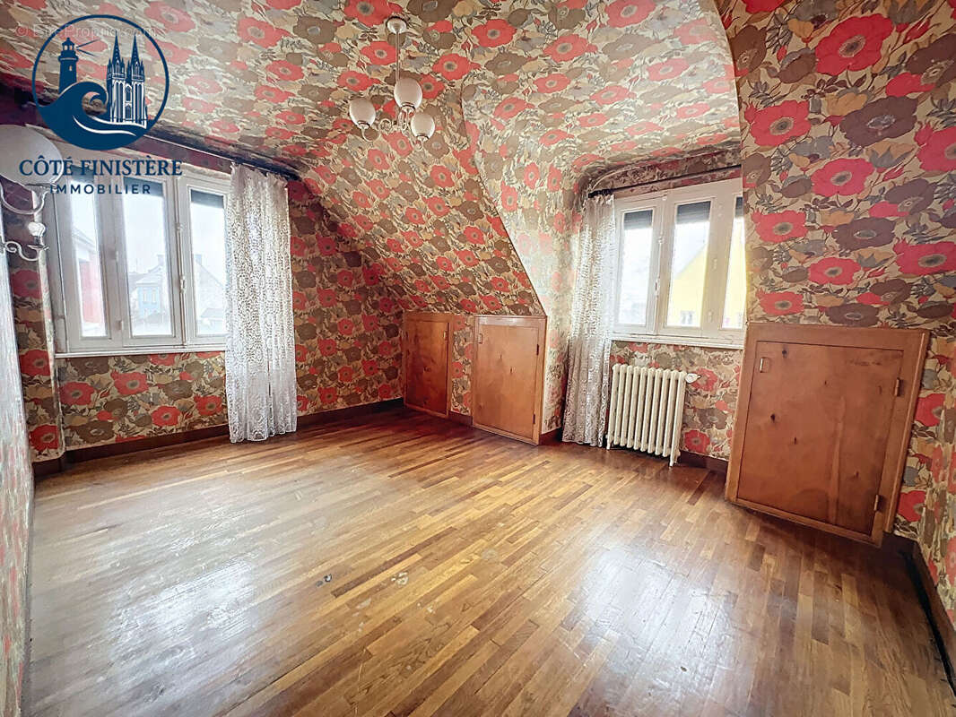 Maison à PLONEOUR-LANVERN