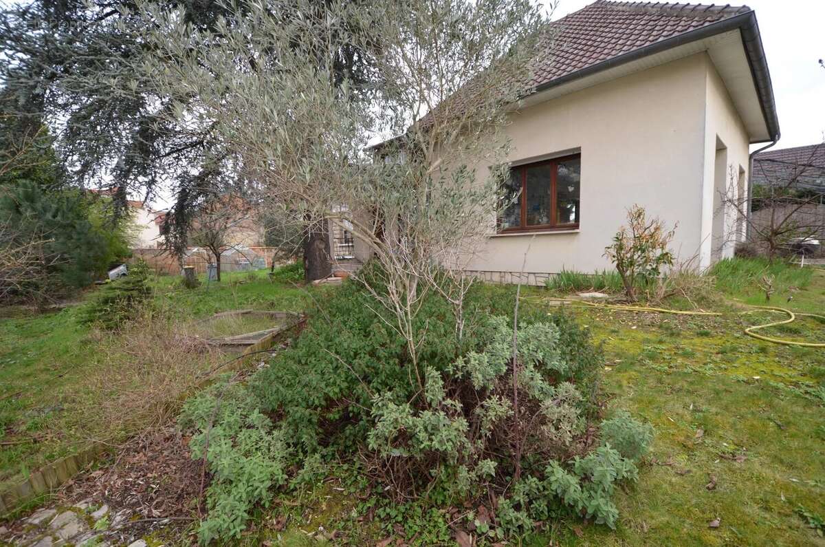 Maison à CROISSY-SUR-SEINE