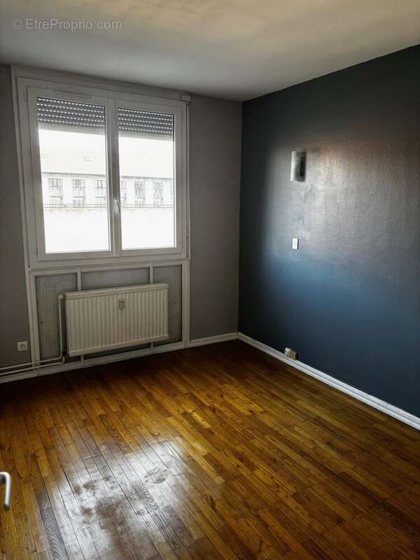 Appartement 73 m² à Saint-Etienne  - photo 5