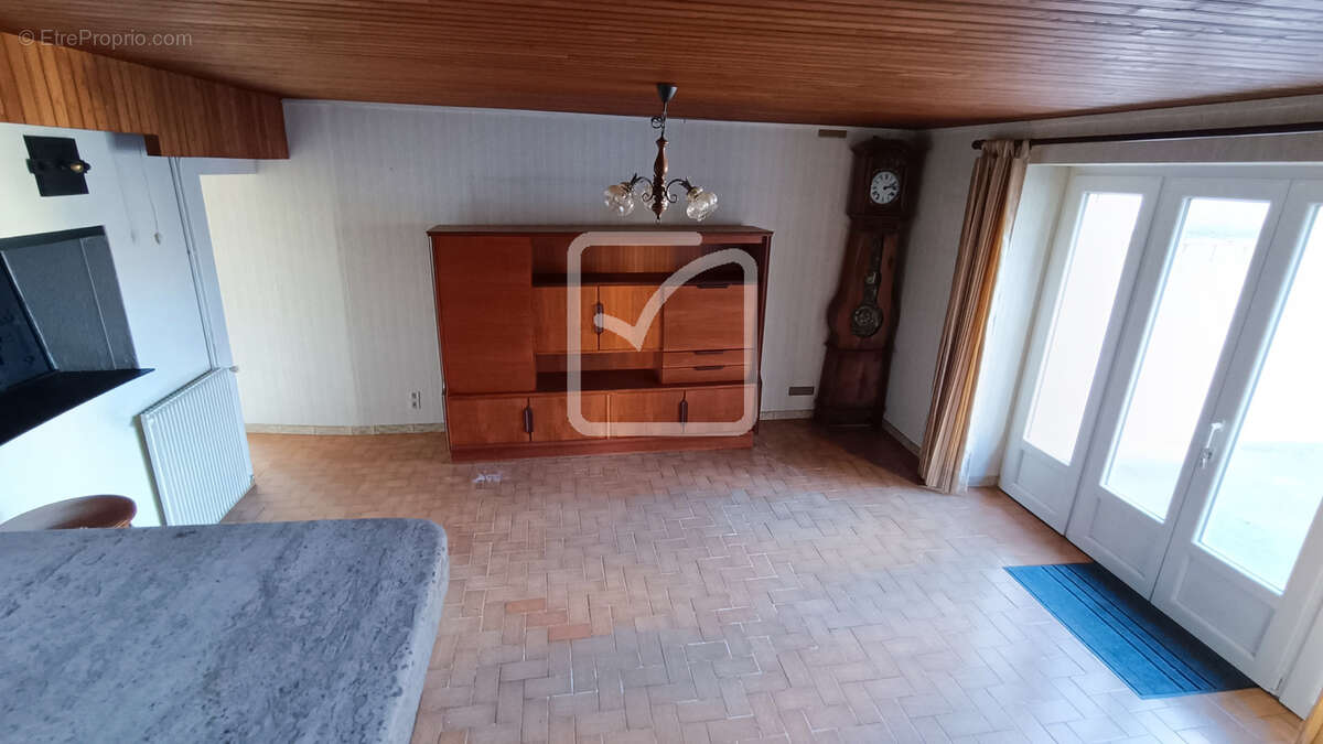 A visiter car surprenante maison ! - photo 5