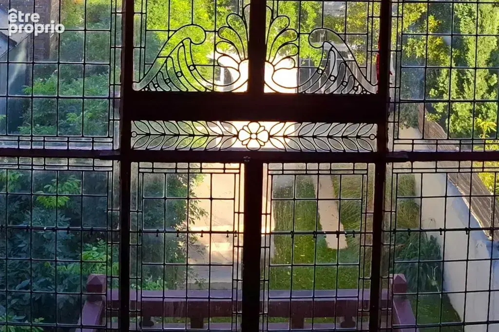 Tours (37000), Indre-et-Loire – Maison de caractère de 446 m², 10 pièces, 7 ch, dépendance, jardin, piscine - photo 16