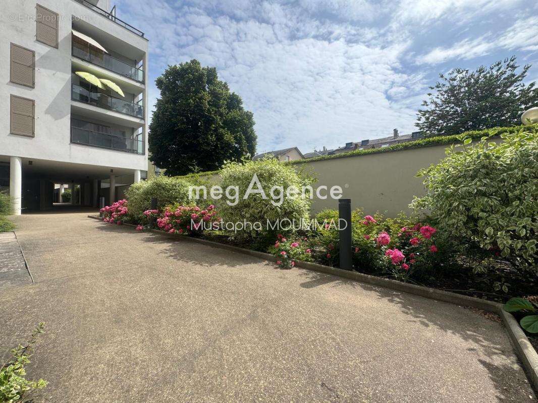 Mantes La Jolie Cour des Dames - T2 centre ville - photo 7