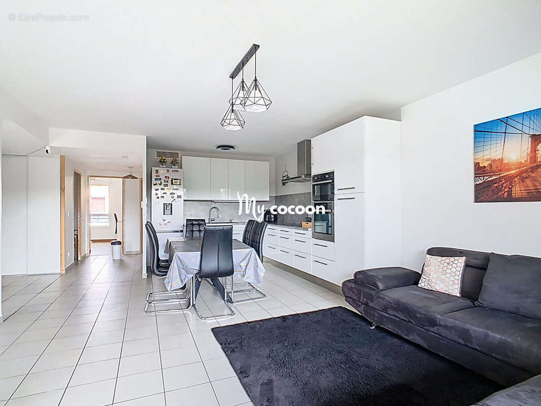 Appartement à VAULX-EN-VELIN