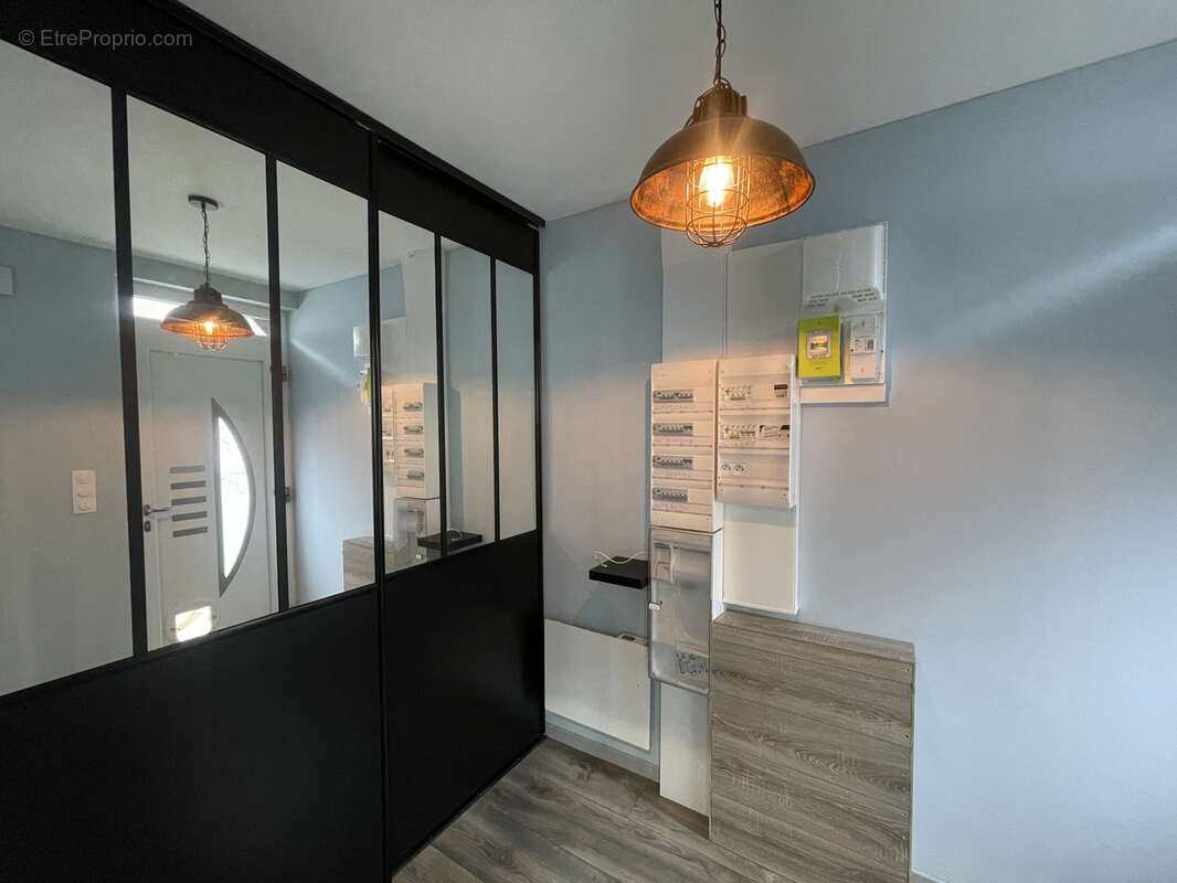 Maison à ROUGEMONT-LE-CHATEAU