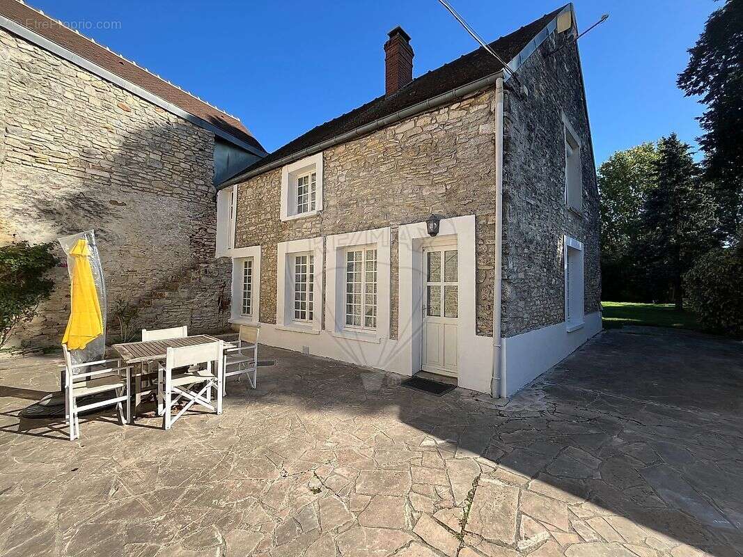 Maison à SENLIS