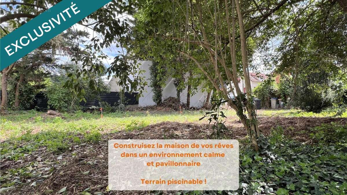 Terrain 297 m² à Maisons-Alfort  - photo 3