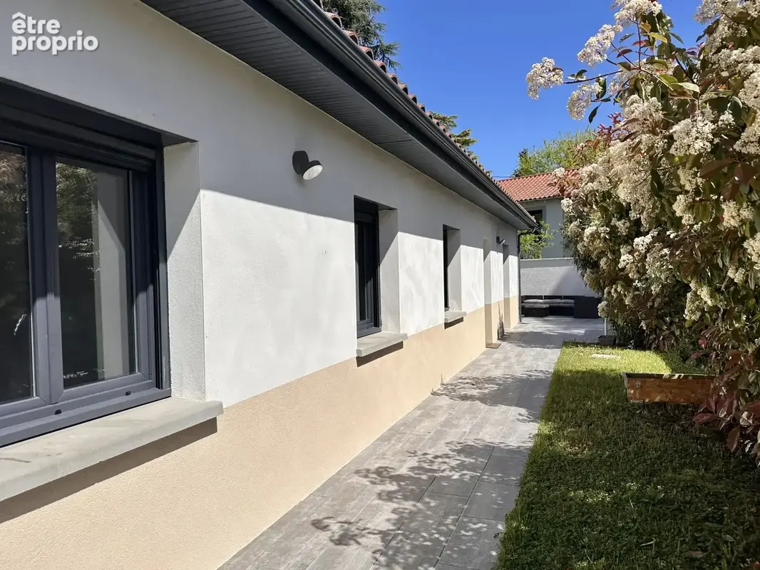 Exclusivite charly centre maison recente de plain-pied 4 chambres et piscine - photo 13