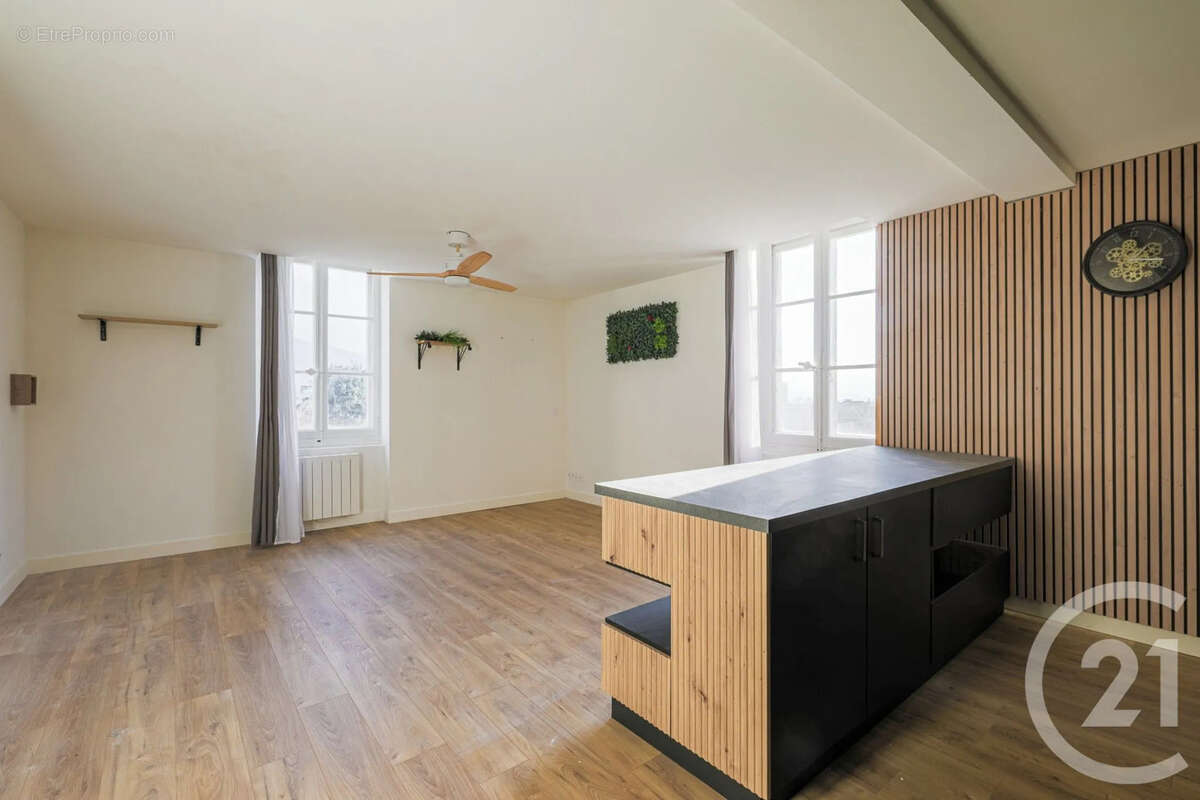 Appartement à MEYLAN