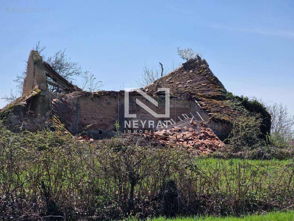 Terrain à Chassy  - photo 2