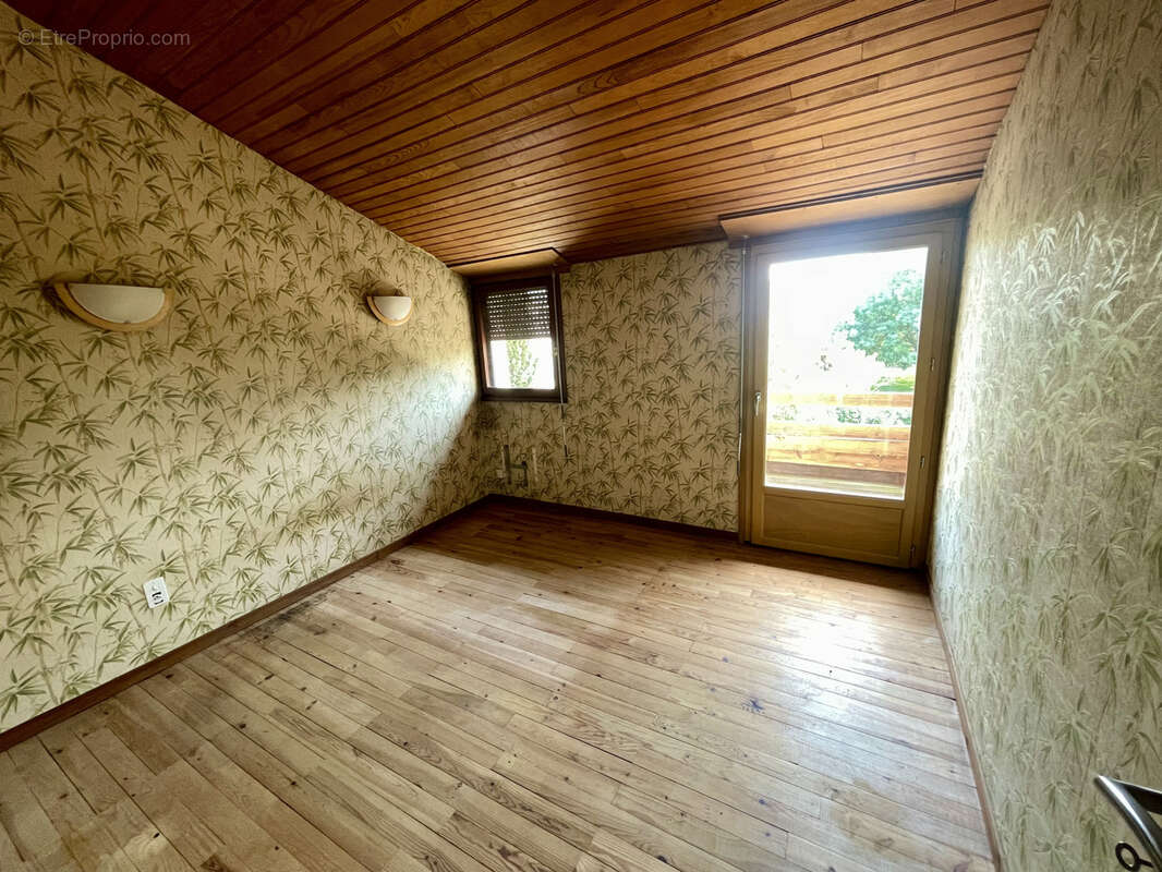 Maison à VILLENEUVE-TOLOSANE