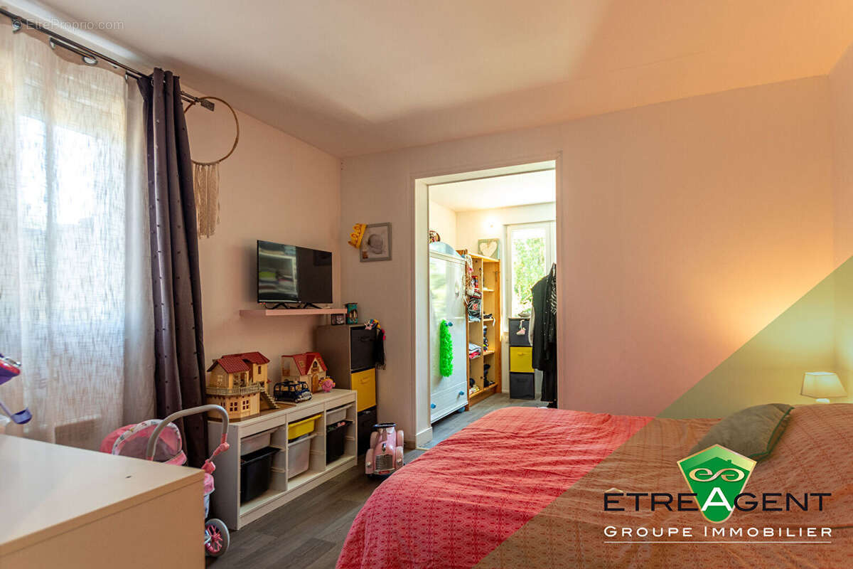 Maison CONCHES-EN-OUCHE - 155 m² - 4 chambres - photo 10
