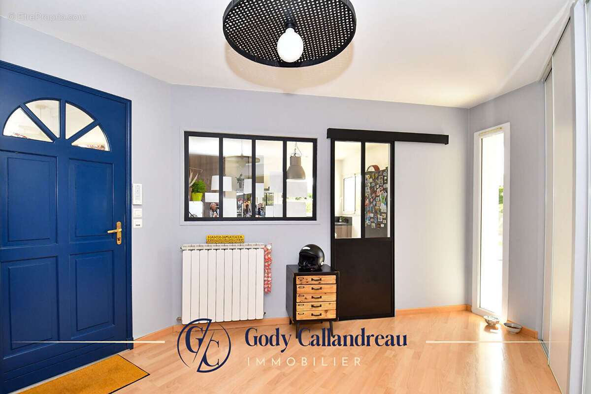 Maison à VAUX-SUR-MER