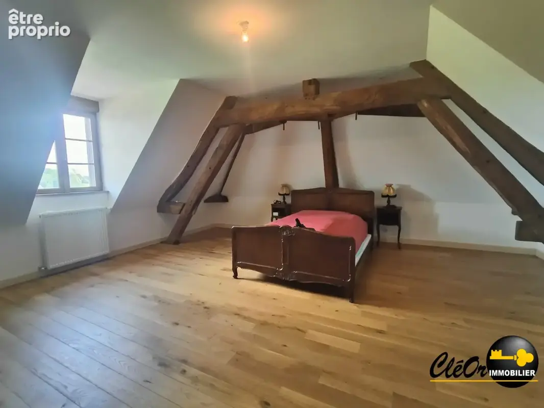 Maison 207 m² à Chapelle-Voland  - photo 8