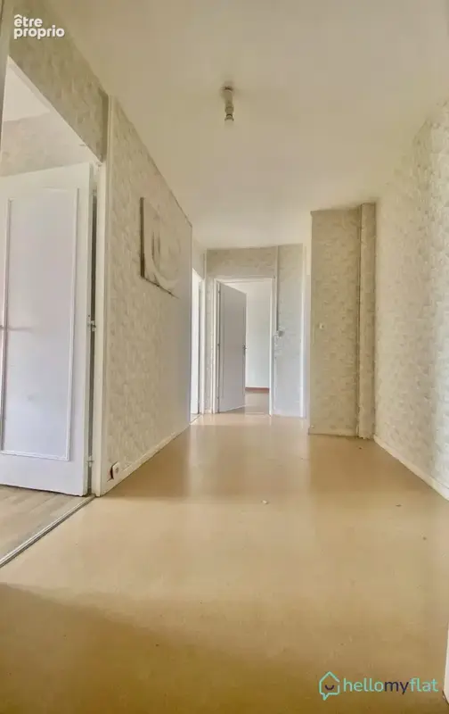Appartement 4 pièces 75 m² à vendre à Reims (51100) - photo 2