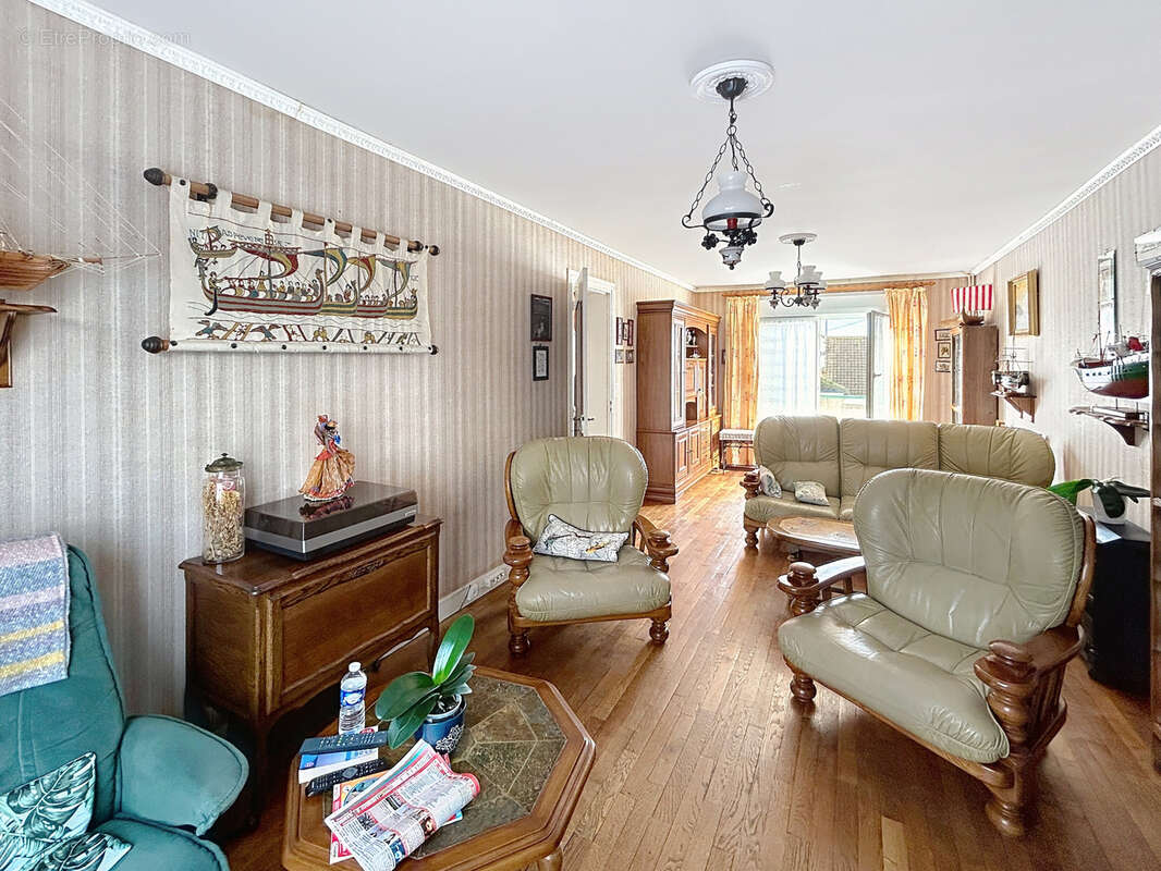 Maison à GRANDCAMP-MAISY