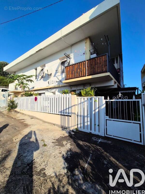 Photo 1 - Appartement à LE TAMPON