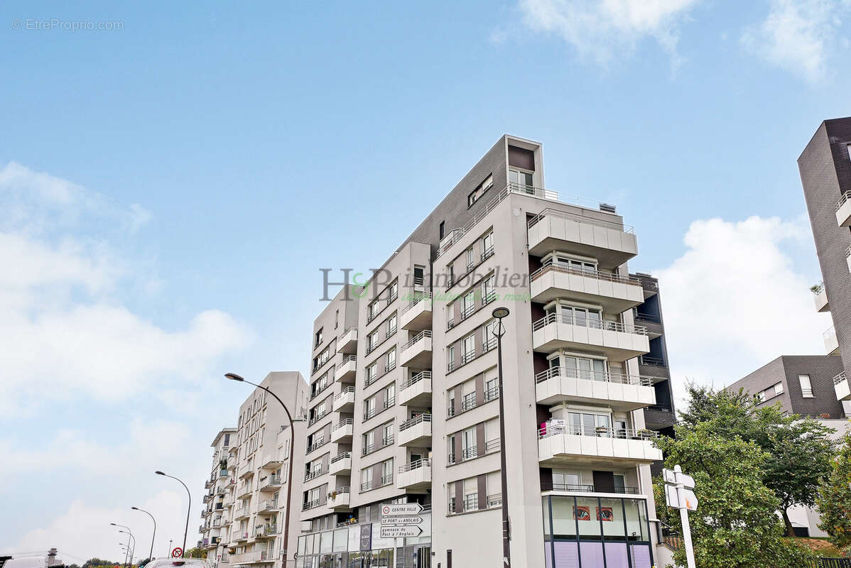 Appartement à VITRY-SUR-SEINE