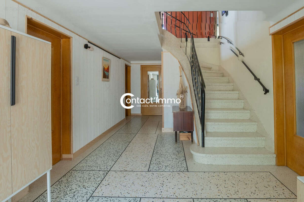 Maison 179 m² à Lezoux  - photo 5